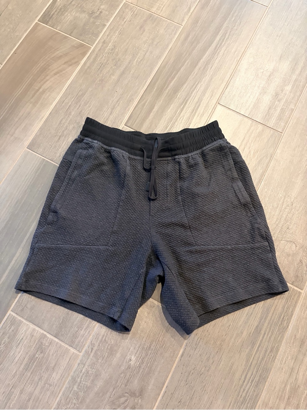 lululemon athletica Men's Black Textured Knit Athletic Shorts